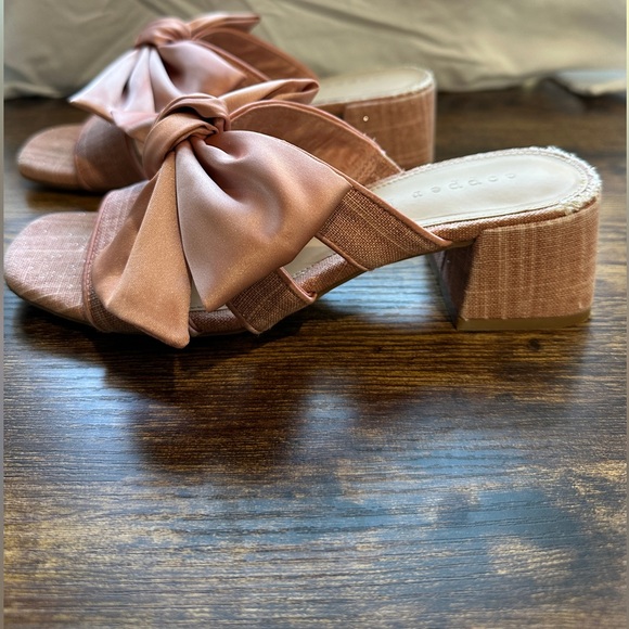 SOLD - Picture 5 of 9